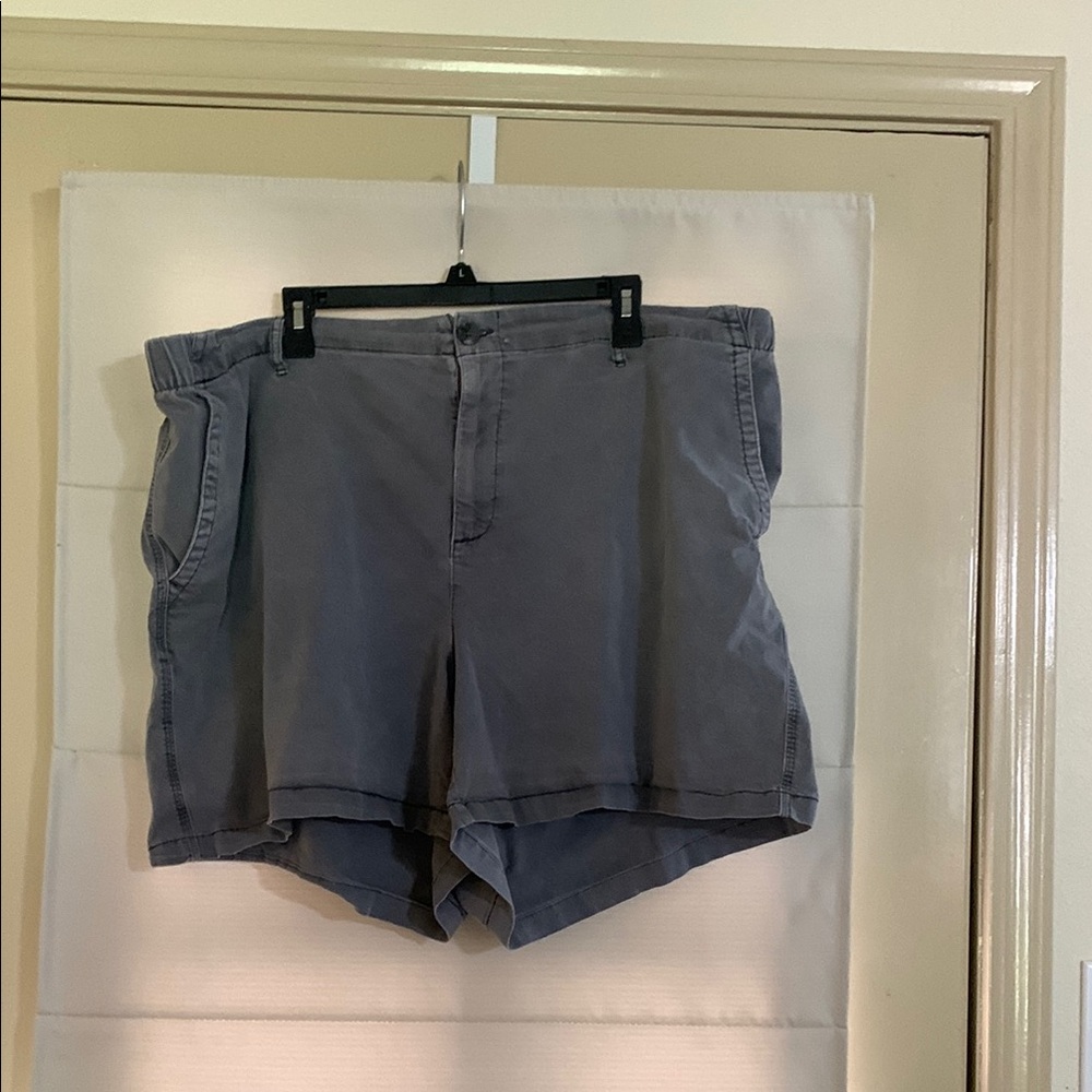 Old Navy Pull On Shorts - Picture 2 of 5